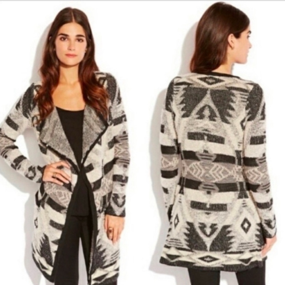 Lucky Brand Black and Cream Aztec Print Open Front Cardigan - Size 2x